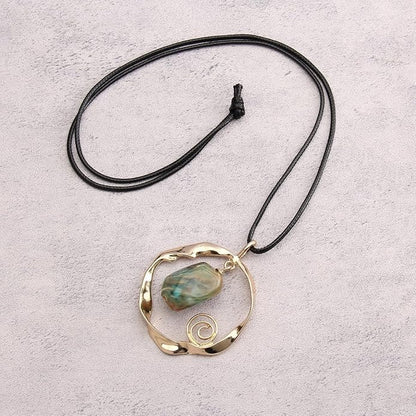 Leather Necklace for Women Boho Choker Necklace Long Cord Leather Pendant Bohemian Neckalce Vintage Alloy Pendant Leather Rope Necklace Wooden Necklaces for Women
