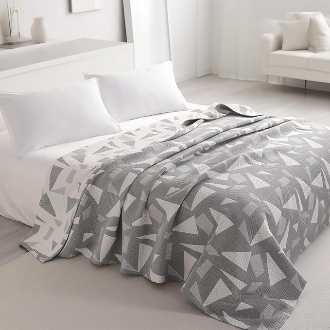 NTBAY 3 Layers Cotton Muslin 68x92 Twin Bed Blanket, Super Soft Breathable Thermal Yarn Dyed Quilt for Adults, Perfect Lightweight Blanket for Couch Sofa Bed All Seasons, Grey Triangle