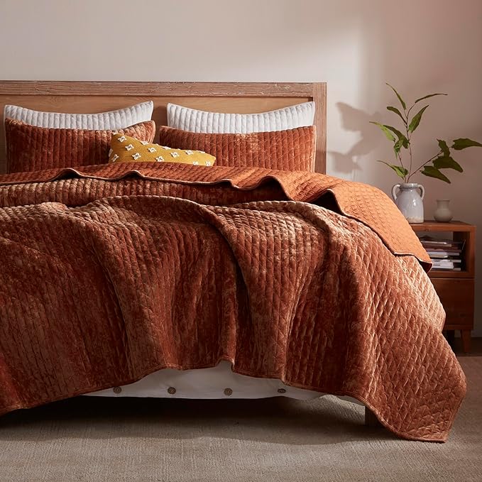 LEAONME Oversized King Quilt 120''x120'', Lightweight Burnt Orange Velvet Comforter Set with 2 Matching Shams, Soft Cross Stitch Bedspread Coverlet, Oversized King Bedding Set for All Season
