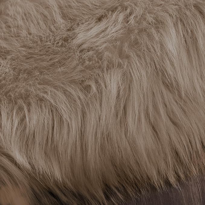 Latepis Beige Faux Fur Rug 8x10, Faux Fur Sheepskin Rug for Living Room, Fluffy Washable Fuzzy Rugs Carpet for Bedroom, Luxury Room Decor, Rectangle