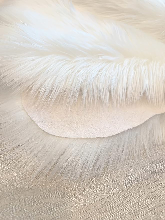 LAMBZY Faux Sheepskin Super Soft Hypoallergenic Silky Shag Rug for Living Room, Kids Room, Sofa (Decto 10 Pelts 6'x10', White)