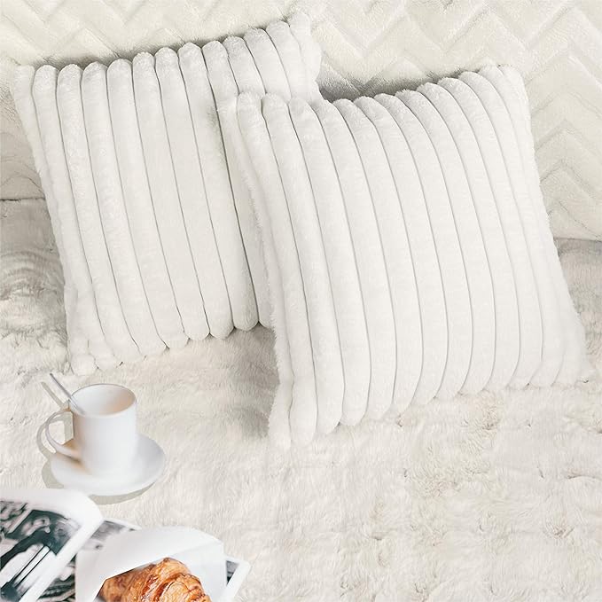 2 Pack Pillow Covers, 18x18 Faux Fur Square Throw Pillow Covers for Living Room Decorations Throw Pillow Case, Throw Pillow Cover Cushion Cover for Home Sofa Bedroom Car, White