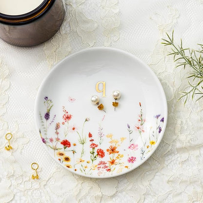 Crisky Initial Jewelry Tray Ring Dish & Gift Box, Ceramic Flower Trinket Dish for Rings Earrings Necklaces Keys, Bridal Shower Engagement Birthday Gift for Women, Friends 4.57" (Gold Foil Q