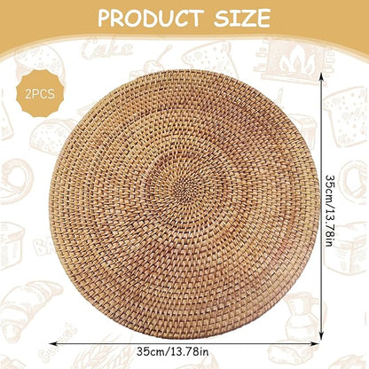 2PCS Round Rattan Placemats 14 Inch Natural Woven Boho Placemats Heat Resistant Round Woven for Indoor Outdoor Home Dining Table Supplies..