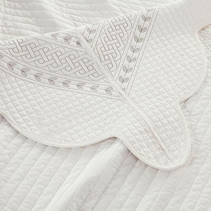MarCielo 100% Cotton Quilt Set White Lightweight Bedspread with Scalloped Edge, Farmhouse Vintage Bedding, All Season Use(TC Off-White,King (114"x102"))