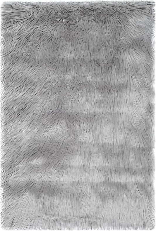 SAFAVIEH Faux Sheep Skin Collection 2' x 3' Grey FSS235D Silken Glam 2.35-inch Thick Accent Rug