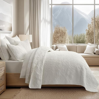 EVERGRACE 100% Cotton Paisley Quilt Set, King Size 3 Piece Set – Prewashed Lightweight Bedspread with 2 Shams, Soft & Breathable Matelasse Coverlet for All-Season Comfort, Bright White
