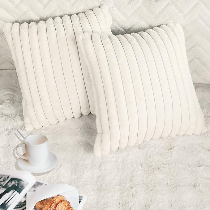 2 Pack 16x16 Pillow Cover Velvet Pillow Covers, Faux Fur Square Throw Pillow Covers for Living Room Decorations Throw Pillow Case, Throw Pillow Cover Cushion Cover for Sofa Bedroom Car, Ice Cream