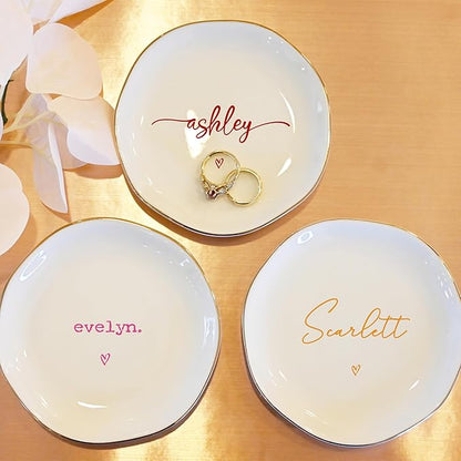 Personalized Ring Dish with Name – Custom Jewelry Tray Gift for Women, Bridesmaids, Mom, Grandma, or Best Friends – Elegant Personalized Trinket Dish for Wedding, Birthday, Christmas, Mother’s Day
