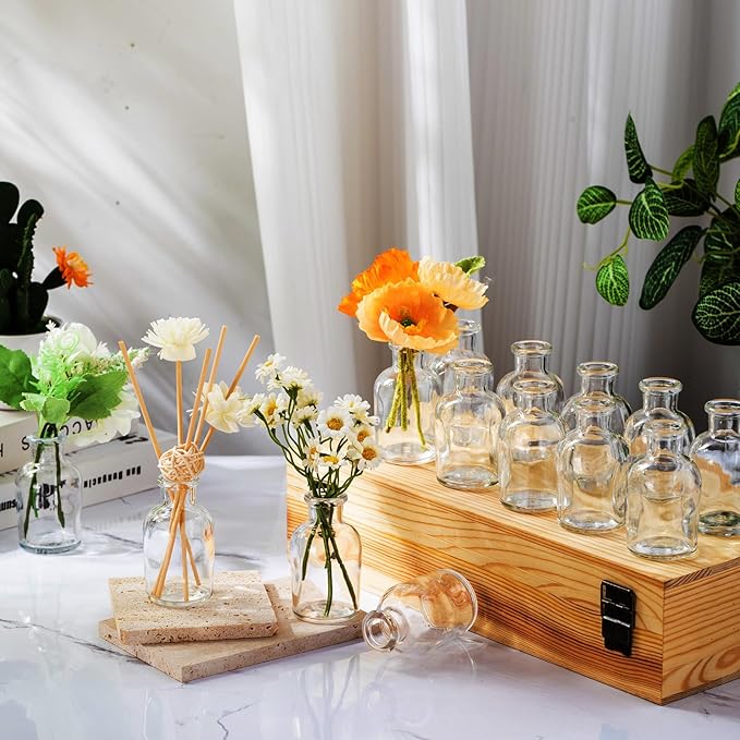 Lallisa 108 Pcs 3.15 Inches Small Glass Bud Vases Bulk Mini Flower Vases for Centerpieces Decorative Glass Bottles Vintage Rustic Decoration for Wedding Dining Table Home Decor