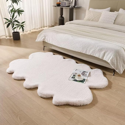 1700GSM Fuzzy Faux Sheepskin Fur Area Rug,Extra Soft Faux Fur Mat,Fluffy Shaggy Fur Rug for Bedroom Living Bedside Rug Room Decor-Ivory White, 2 x 6 ft