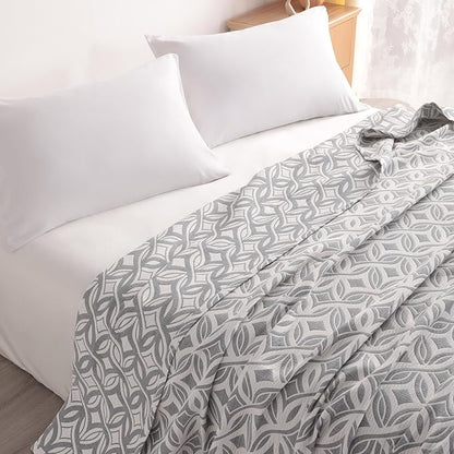 NTBAY 3 Layers Cotton Muslin 106x92 King Bed Blanket, Super Soft Breathable Thermal Yarn Dyed Quilt for Adults, Perfect Lightweight Blanket for Couch Sofa Bed All Seasons, Grey Twisted Line