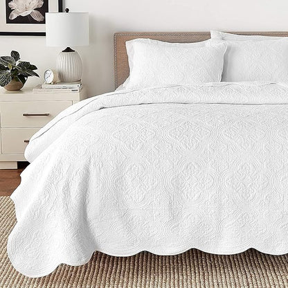 Cozy Line Home Fashions 100% Cotton Victorian Medallion Solid White Matelasse Embossed Bedding Quilt Set, Reversible Lightweight Bedspread, Coverlet for All Season (Blantyre - White, Queen - 3 Piece)