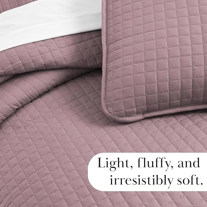Southshore Fine Living, Inc. Full/Queen Quilt Set, Full Size Quilts with 2 Matching Pillow Shams, Lightweight Quilt Coverlet, Lightweight, Easy Care Machine Washable Queen Size Bedspread, Lavender