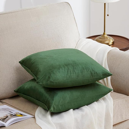 GIGIZAZA Pack of 2 Throw Pillow Covers 26x26 Olive Green Velvet Decorative Pillows Couch Sofa Covers Bedroom Cojines para Sala