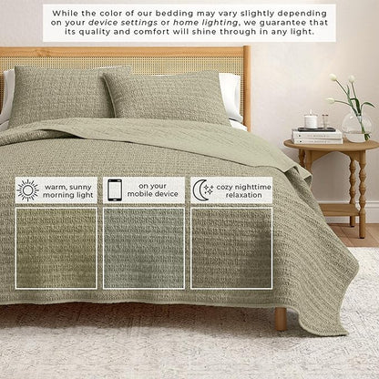 Great Bay Home Full/Queen Size Green 100% Cotton Honeycomb Waffle Quilt and Sham Set - Garment Washed, Waffle Weave Like Texture, Lightweight 3-Piece Bedding Set (Eucalyptus Green)