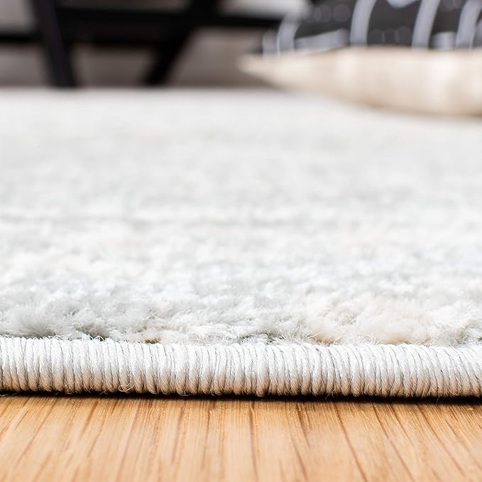 SAFAVIEH Tulum Collection Area Rug - 9' Square, Light Grey & Ivory, Moroccan Boho Tribal Design, Non-Shedding & Easy to Clean, Ideal for Living Room, Bedroom, Dining Space (TUL272F)