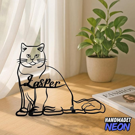 Personalized British Shorthair Cat Minimalist Sculpture, Custom Cats Name Metal Desk Decor, Aesthetic Table Sign Gifts For Officer, Friends, Animal Lover, Kids, Mom, Dad
