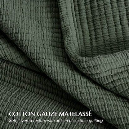 EVERGRACEHOME Cotton Gauze Queen Bedspread, Ultra Soft Prewashed Pick Stitch Matelassé Coverlet, Lightweight Textured Oversized Queen Quilt Bedding Set for All Season, with 2 Shams, Olive Green