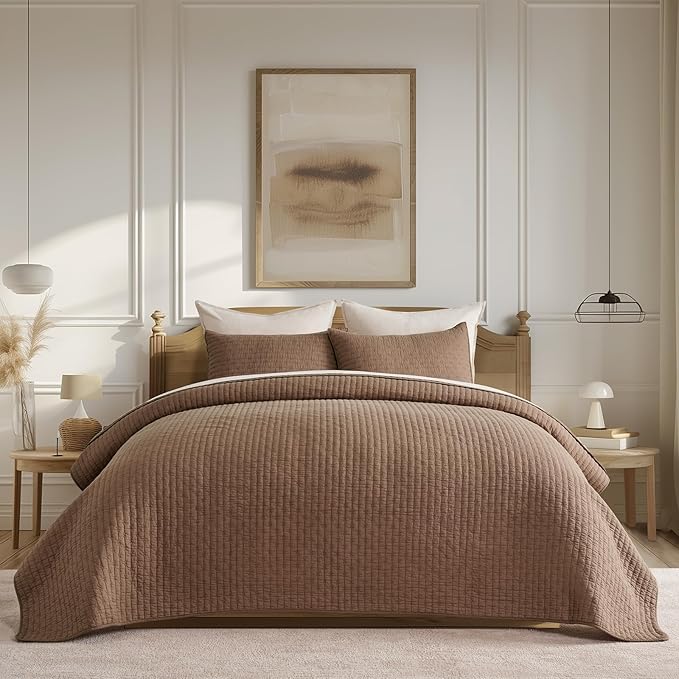 EVERGRACE Cross Stitch Pre-Washed Cotton Quilt Bedding Set Queen Size, Oversized 3 Pieces Lightweight Bedspread Coverlet for All Season, with 2 Matching Shams, Camel Brown, 92"x96"