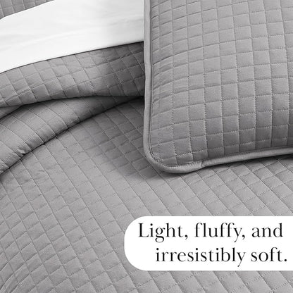 Southshore Fine Living, Inc. Comforter Quilt, King Size Bedding Set, Cal/King Quilt Coverlet Set with 2 Shams, Soft Brushed Lightweight Bedspread, Pet Hair Resistant, Steel Grey