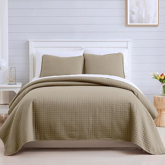 Southshore Fine Living, Inc. Oversized King Quilt Bedding Set, Taupe Quilt California/King Size Bedspread with 2 Matching Pillow Shams, Microfiber Soft & Cozy Bedding Coverlet, Taupe