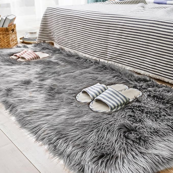 Carvapet Faux Sheepskin Area Rug 2.3x5 Feet, Gray Soft Fluffy Shag Rug, Plush Fake Fur Carpet for Bedroom Bedside Living Room Sofa Chair Cover