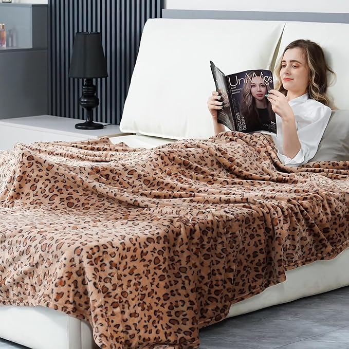 Viviland Fleece Blanket King Size Cheetah Print - 280GSM Lightweight Soft Fuzzy Cozy Plush King Blanket for Bed, 90x108 inches