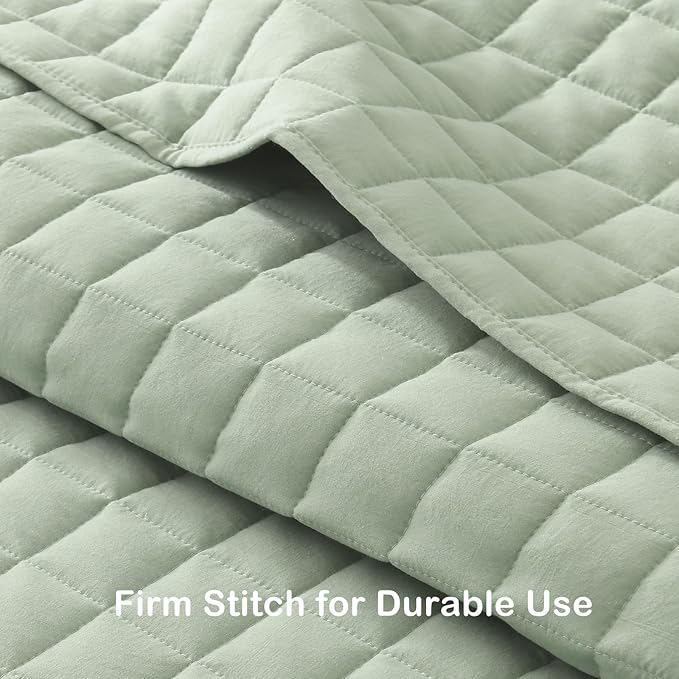 HORIMOTE HOME Asakusa Green Ruffled Quilt Set King Size, Geometric Square Stitched Pattern, Pre-Washed Farmhouse Shabby Chic Microfiber Lightweight Bedding Set Bedspread Coverlet for All Season