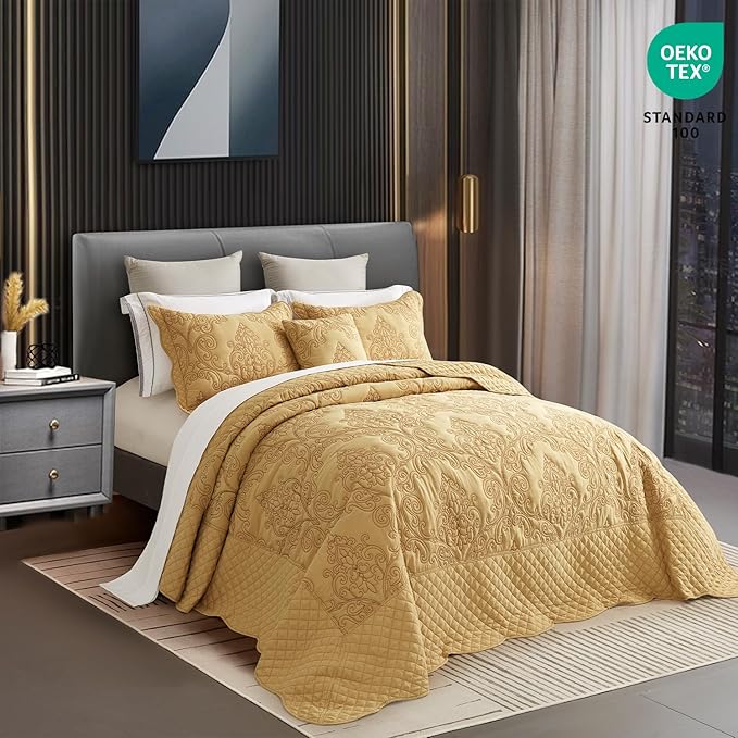 CHIXIN Oversized King Bedspread 128x120 Extra Wide - Lightweight Bedding Cover - Beautiful Stitching - 5 Piece Reversible Bedspread - Luxury Damask Paisley Pattern (King/Cal King, Honey-Gold)