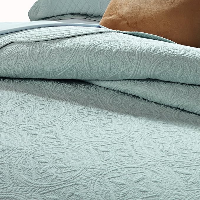 Calla Angel Sage Garden Luxury Pure Cotton Quilt, Queen, Light Aqua