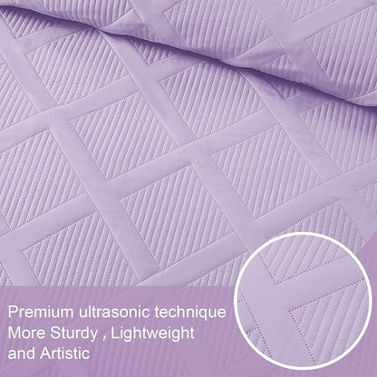 Exclusivo Mezcla King Quilt Set- Lilac Quilts Bedding Set with 2 Pillow Shams, Modern King Bedspread with Striped Pattern, Soft Lightweight Bedspreads Coverlets for All Seasons