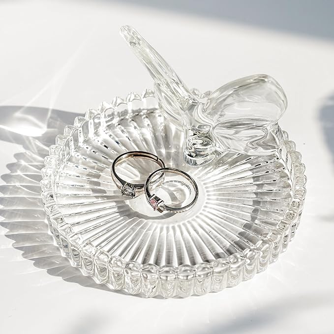 H&D HYALINE & DORA 4 Inch Butterfly Ring Holder Dish Butterfly Gifts for Women Glass Rings Tray Wedding Ring Holder Engagement Gifts