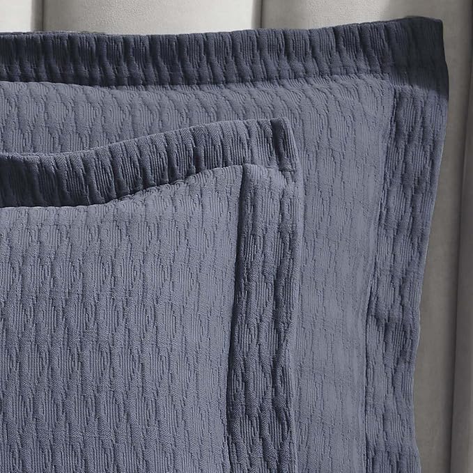 Superior 3 Piece Cotton Bedspread Set, Home Bed Decor, Decorative Bed Spread, 2 Pillow Shams, Medium Weight Blanket, Matelasse Coverlet, Bedding Essentials, Calvert Collection, Full, Denim Blue