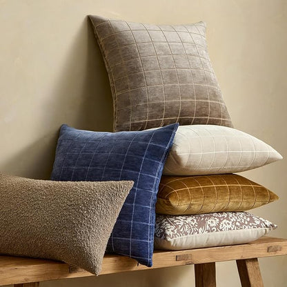 MIULEE Decorative Chenille Check Throw Pillow Covers Vintage Plaid Couch Pillows 20x20 Inch Set of 2 Neutral Boho Farmhouse Cushion Covers Modern Home Coastal Decor for Sofa Bed Living Room Navy Blue