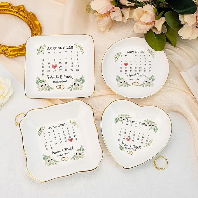 Personalized Wedding Date Ring Dish Gifts for Couples, Married Jewelry Tray Ring Holder, Wedding Gifts for Women Newlywed Future Bride To be, Anniversary Engaged Gift for Mr Mrs Wife Husband