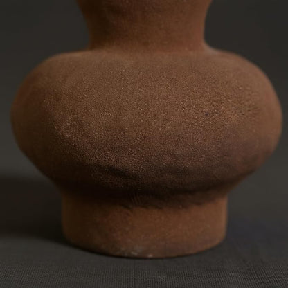 5.5IN Small Rustic Ceramic Flower Vase Home Decor, Vintage Stoneware Clay Pottery Terracotta Textured for Modern Farmhouse, Living Room, Office Desk Table Shelf(Brown)