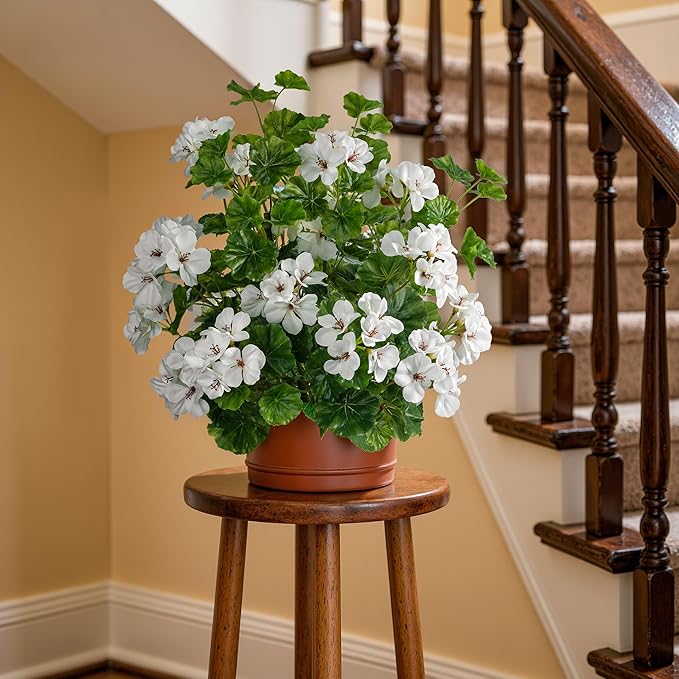 Artificial Flowers for Outdoors 4PCS Artificial Geraniums for Indoor Fake Flowers 17.7In Uv Resistant Artificial Outdoor Flowers Suitable for Indoor Home Decor Outdoor Garden Decoration,White