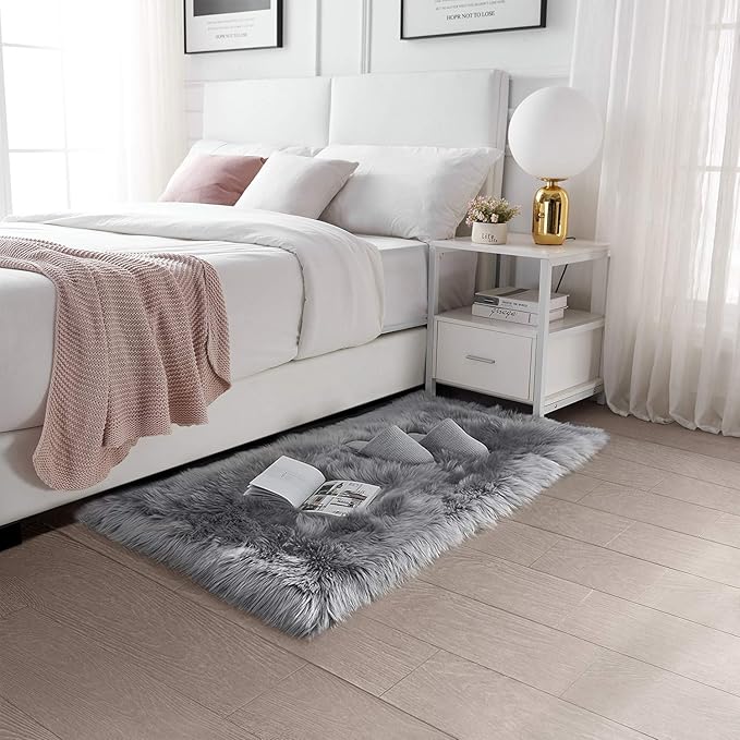 SERISSA Ultra Soft Faux Fur Area Rug Grey Fluffy Rug Plush Chair Cover Seat Pad Fuzzy Carpet Furry Besides Rug for Bedroom Floor Sofa Living Room 2x4 Feet (Rectangular, Light Grey)