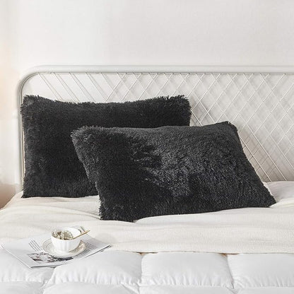 Uhamho Set of 2 Faux Fur Throw Pillow Covers Soft Velvet Decorative Pillowcases Zipper Closure (Black, 20"x36")