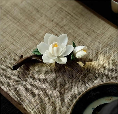 Handmade Ceramic Incense Holder for Home,Perfect Yoga Meditation Accessory, Elegant Home Office Decor for Women, Unique Gift for Her (Floral Design)