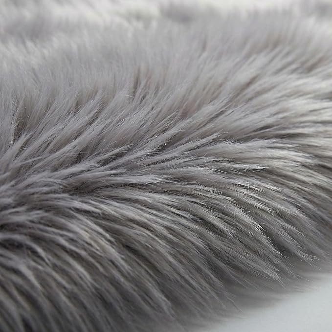 2 x 3 ft Fluffy Gray Rug – Soft Faux Fur Rug for Bedroom, Living Room, or Entryway – Cozy Faux Sheepskin Accent for Home Decor