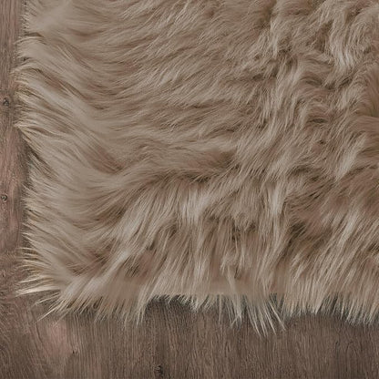 Latepis Beige Faux Fur Rug 8x10, Faux Fur Sheepskin Rug for Living Room, Fluffy Washable Fuzzy Rugs Carpet for Bedroom, Luxury Room Decor, Rectangle