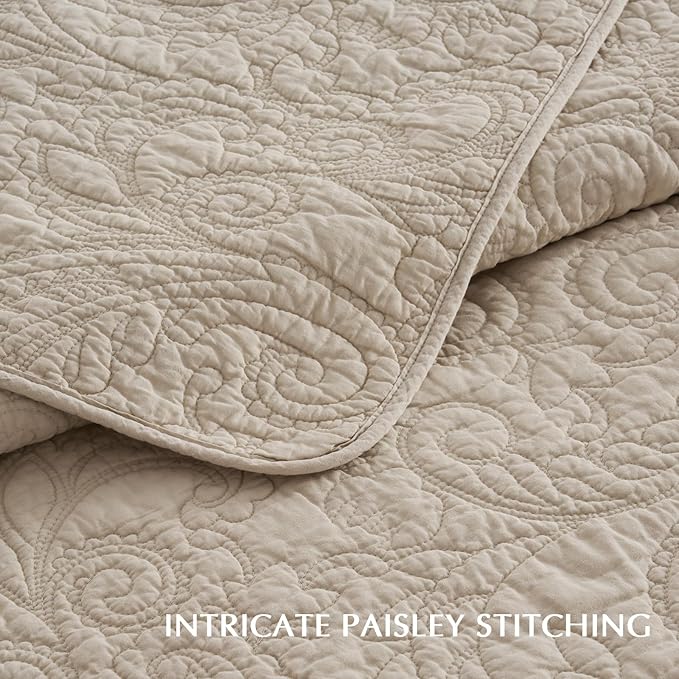 EVERGRACE 100% Cotton Paisley Quilt Set, Oversized King 3 Piece Set – Prewashed Lightweight Bedspread with 2 Shams, Soft & Breathable Matelasse Coverlet for All-Season Comfort, Flax Beige