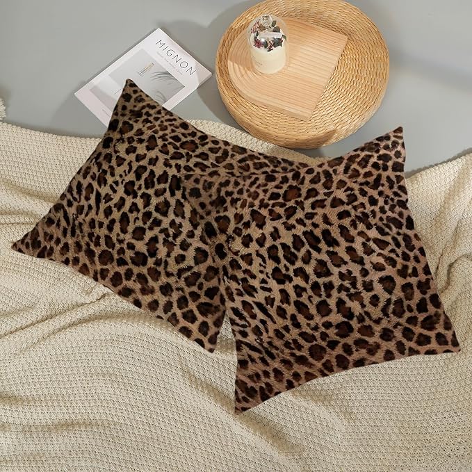 Cheetah Pillow Covers 18x18 Inch Set of 2 Leopard Brown Throw Pillows Animal Skin Print Pillow Cases Modern Decorative Pillows Outdoor Farmhouse Soft Cotton Cushion Case Decor for Couch Home