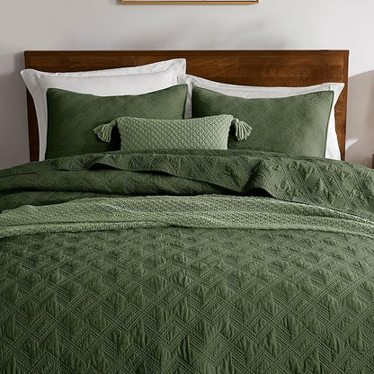 WDCOZY 100% Cotton Queen Size Quilt Set - Olive Green Pre-Washed Soft Lightweight Modern Bedspread, Farmhouse Country Rustic Coverlet, Textured Like Linen, Shabby Chic Gauze Bedding, 3 Pieces