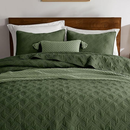WDCOZY 100% Cotton King Size Quilt Set - Olive Green Pre-Washed Soft Lightweight Modern Bedspread, Farmhouse Country Rustic Coverlet, Textured Like Linen, Shabby Chic Gauze Bedding, 3 Pieces