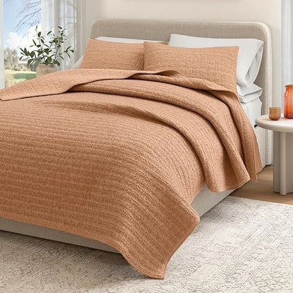 Great Bay Home Full/Queen Size 100% Cotton Honeycomb Waffle Quilt and Sham Set - Garment Washed, Waffle Weave Like Texture, Lightweight 3-Piece Bedding Set (Clay)