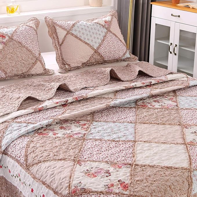VIVILINEN Queen Size Quilt Set 3-Piece Light Pink Floral Patchwork Reversible Quilted Bedspread Coverlet Set Lightweight Comforter Bedding Set Bed Sheet Set Cover Blanket with 2 Pillow Shams