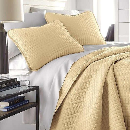 Southshore Fine Living, Inc. Twin Quilt Bedding Set, Soft Brushed Microfiber Coverlet, Stain & Pet Hair Resistant Bedding, Twin/Twin XL Quilt Bedspread Set with Matching Pillow Sham, Gold